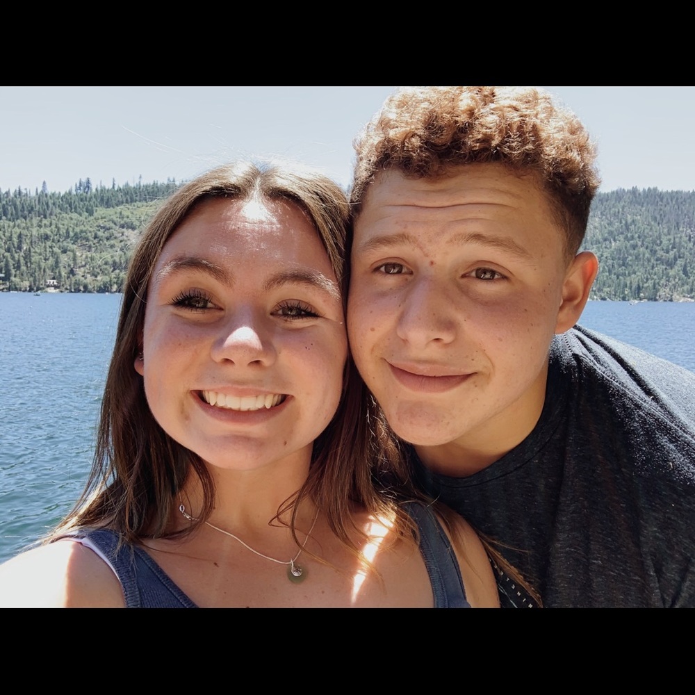 Meet your Posher, Abigail